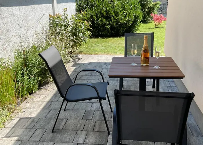 Apartma Tomy Appartamento *